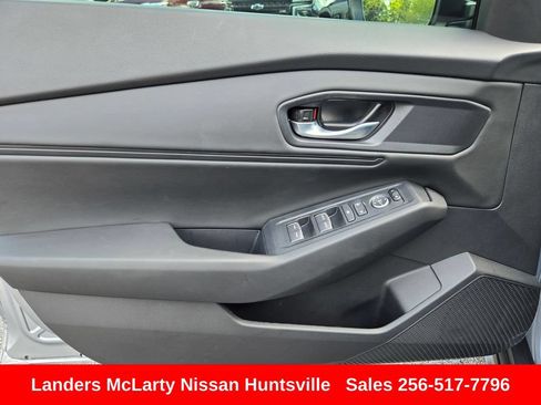 Used 2025 Honda Accord SE image 22