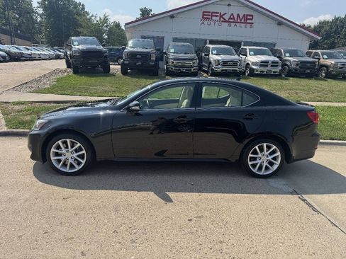 Used 2011 Lexus IS 350 AWD w/ Luxury Plus Value Edition image 2