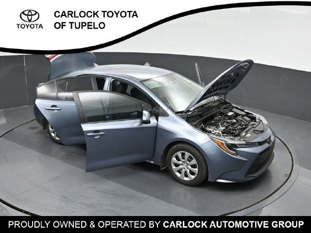 Used 2026 Toyota Corolla LE FWD image 62