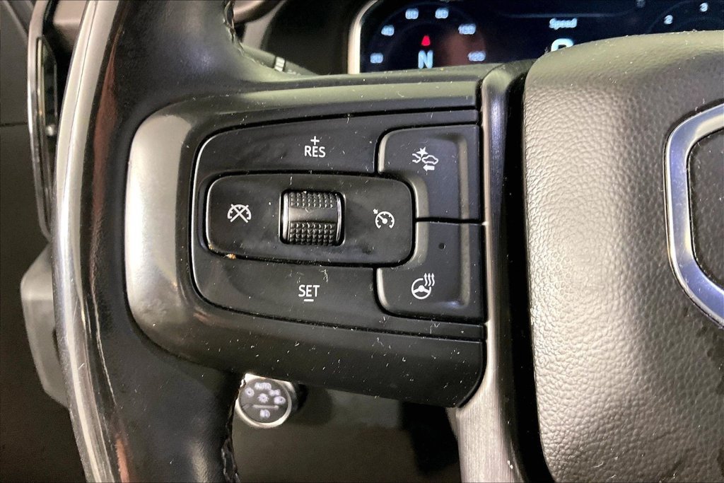 Used 2024 GMC Sierra 2500 AT4 w/ Technology Package AWD/4WD image 10