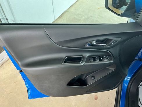Used 2024 Chevrolet Equinox LT image 16
