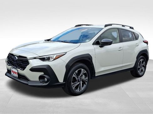 Certified 2024 Subaru Crosstrek 2.0i Premium image 3