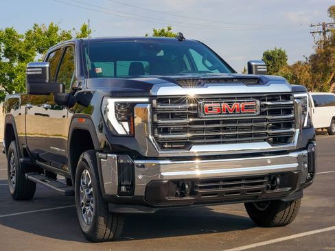 New 2025 GMC Sierra 2500 SLT w/ SLT Premium Package image 5