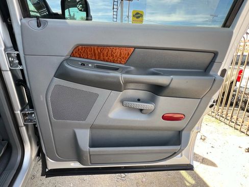 Used 2006 Dodge Ram 2500 Truck SLT image 24
