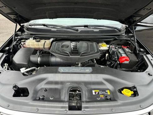 Used 2023 Jeep Wagoneer Series II image 32