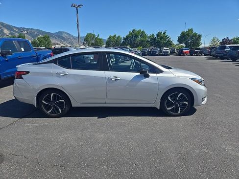 Used 2025 Nissan Versa SR w/ Trunk Package FWD image 5