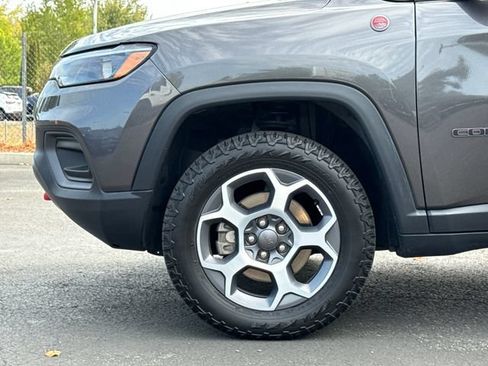 Used 2022 Jeep Compass Trailhawk w/ Trailhawk Elite Group AWD/4WD image 7