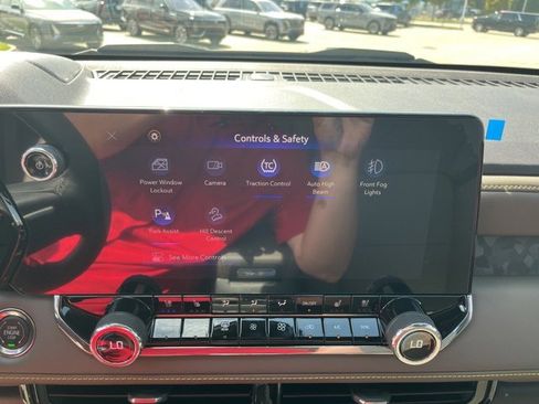 New 2026 Chevrolet Colorado ZR2 image 33