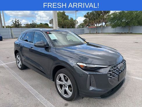 Used 2025 Audi Q5 Premium Plus w/ Premium Plus image 1