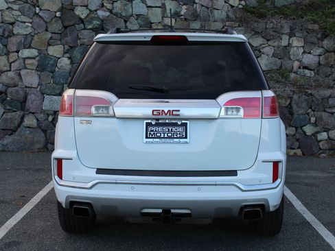 Used 2017 GMC Terrain Denali image 8