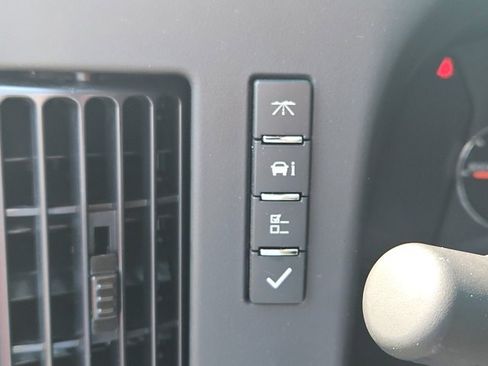 New 2025 Chevrolet Express 3500 Work Van w/ Power Convenience Package image 21