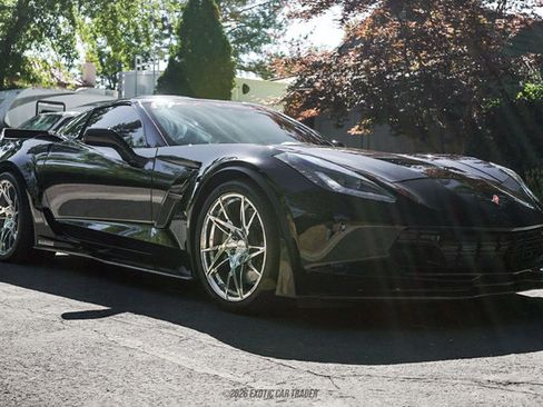 Used 2019 Chevrolet Corvette Grand Sport RWD image 11