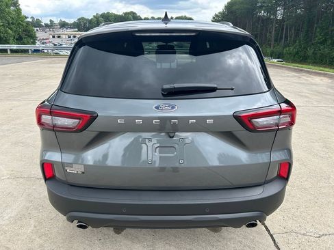 Used 2025 Ford Escape ST-Line w/ Tech Pack #1 FWD image 5