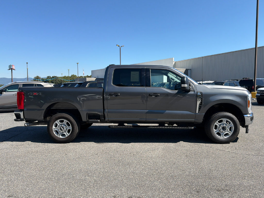 Used 2026 Ford F250 XLT AWD/4WD image 8