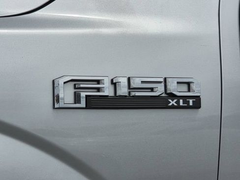 Certified 2019 Ford F150 XLT RWD image 8