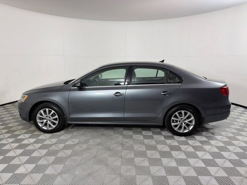 Used 2014 Volkswagen Jetta SE FWD image 7