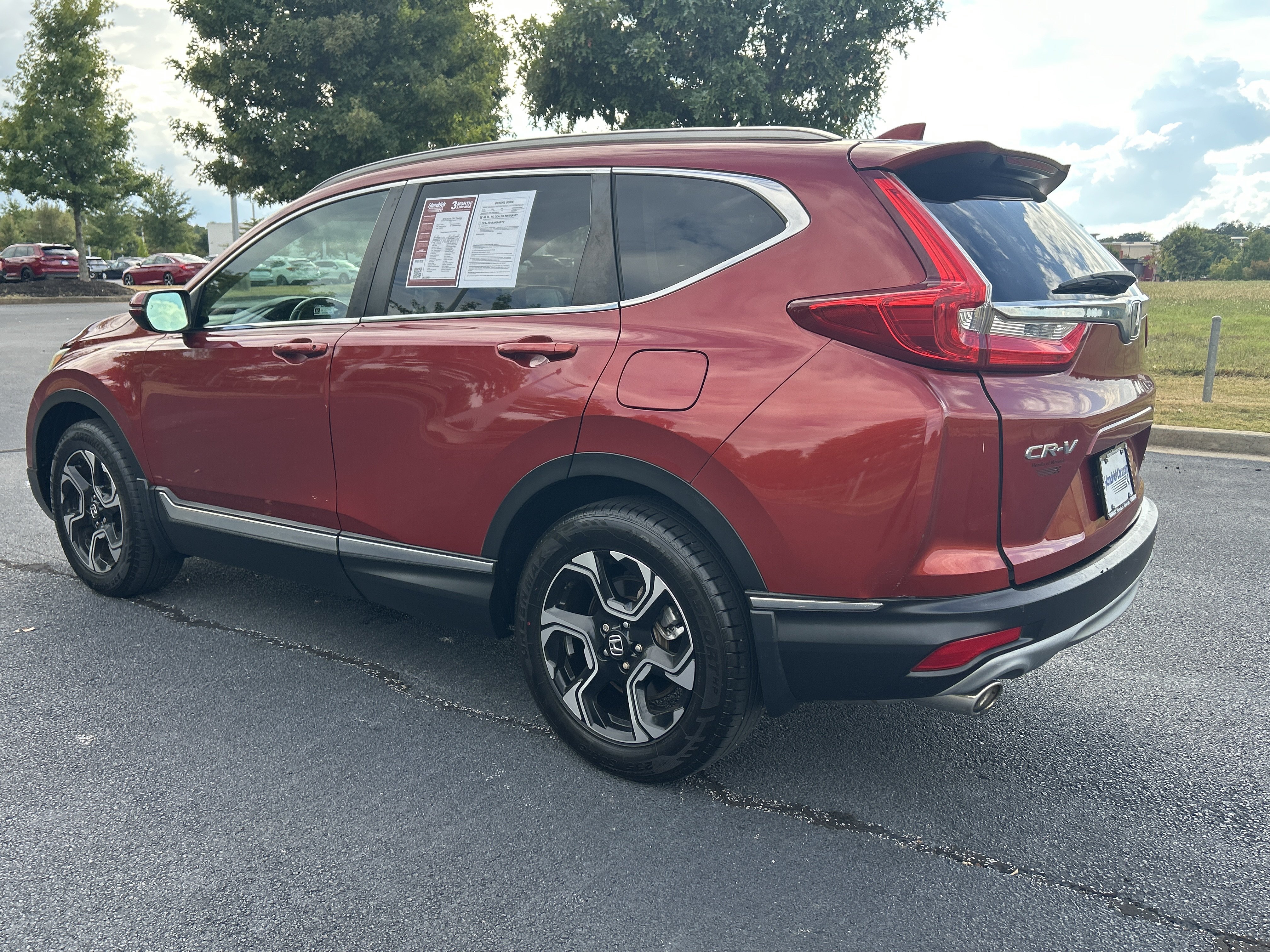 Used 2018 Honda CR-V Touring image 8