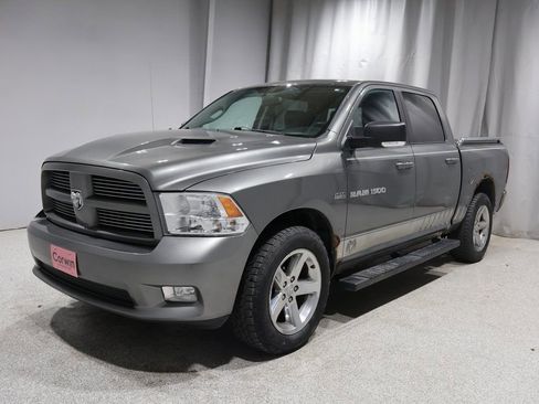 Used 2012 RAM 1500 Sport w/ Sport Premium Group image 7