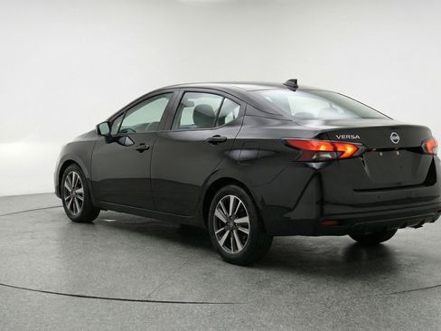 Used 2025 Nissan Versa SV image 6