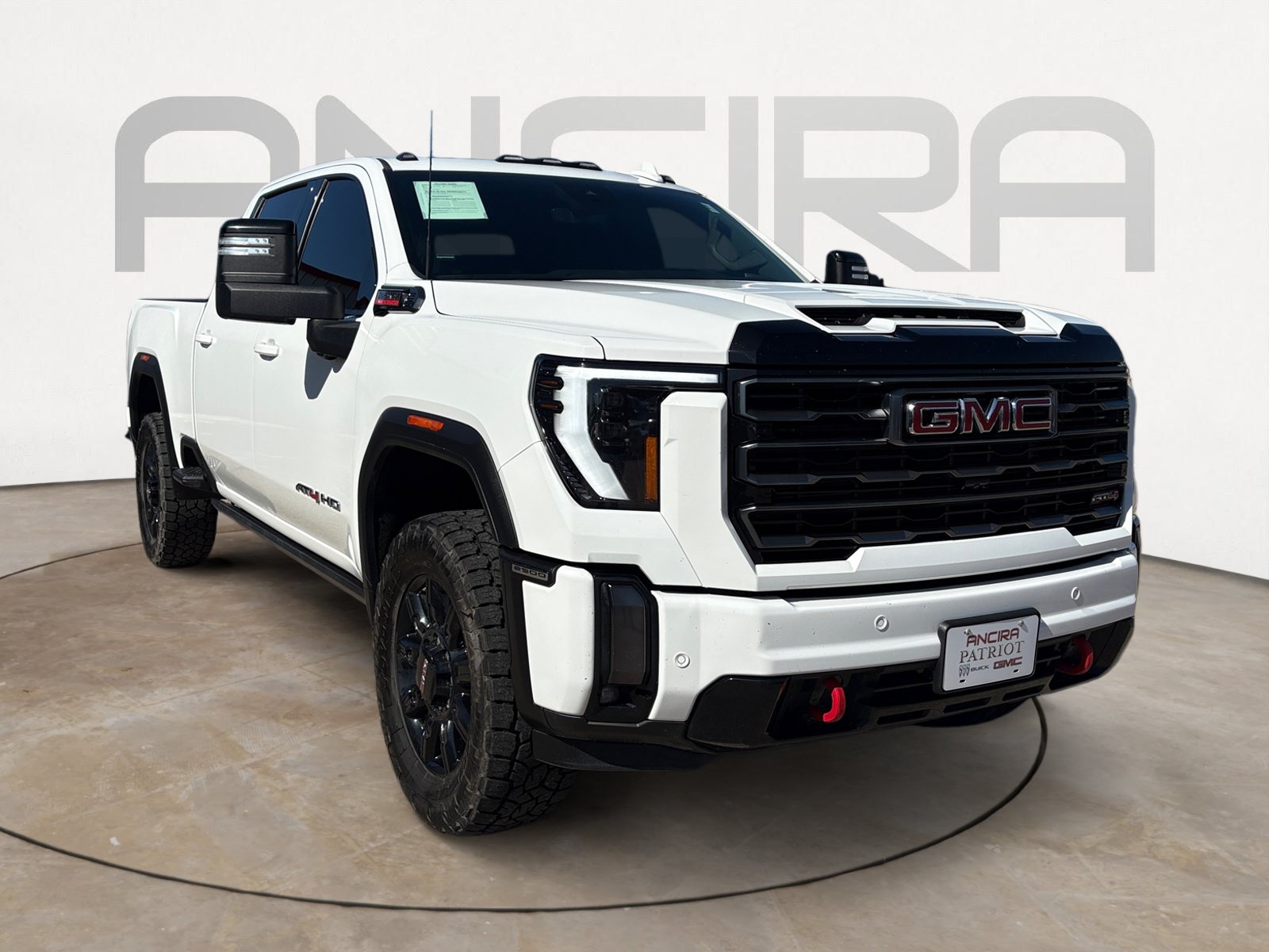 Used 2024 GMC Sierra 2500 AT4 w/ AT4 Premium Plus Package AWD/4WD image 4