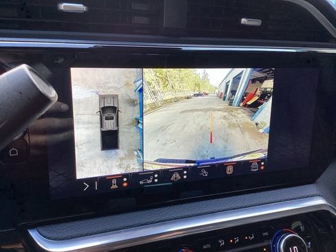 Used 2024 GMC Sierra 2500 Denali w/ Denali Reserve Package image 51