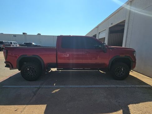 Used 2025 GMC Sierra 2500 AT4 w/ AT4 Premium Plus Package AWD/4WD image 6
