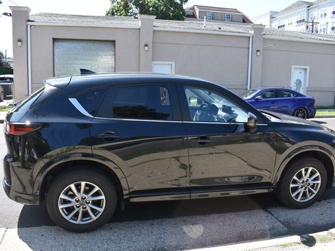 Used 2025 MAZDA CX-5 AWD 2.5 S w/ Preferred Package image 5