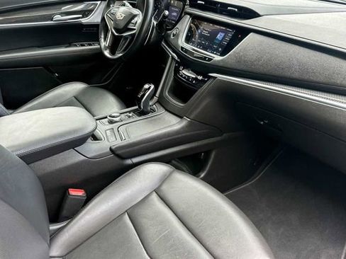 Certified 2023 Cadillac XT5 Sportv w/ Technology Package image 16