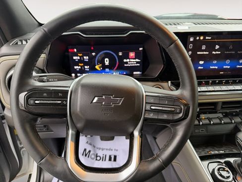 Certified 2024 Chevrolet Colorado ZR2 w/ ZR2 Convenience Package III image 12