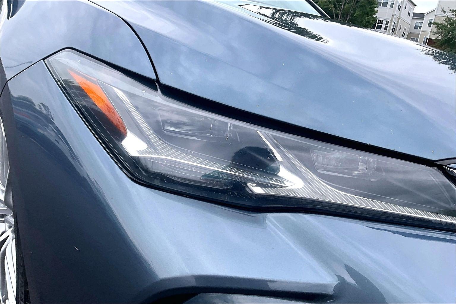 Used 2021 Toyota Avalon Limited w/ Advanced Safety Package FWD image 27