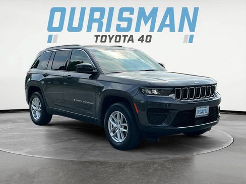 Used 2025 Jeep Grand Cherokee Laredo X AWD/4WD image 1