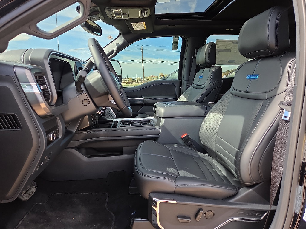 New 2027 Ford F450 Platinum w/ FX4 Off-Road Package AWD/4WD image 25