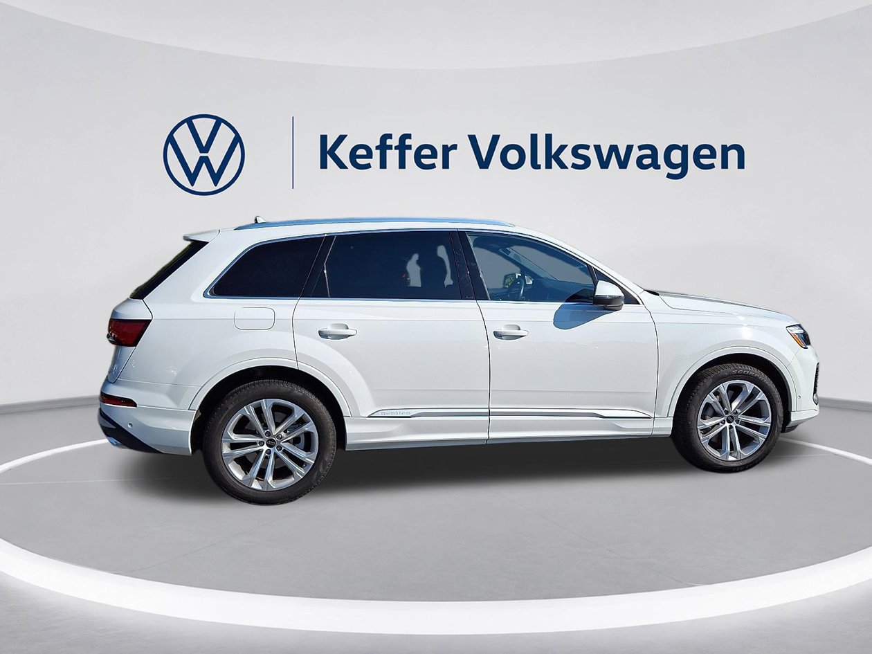 Used 2025 Audi Q7 3.0T Premium Plus AWD/4WD image 7