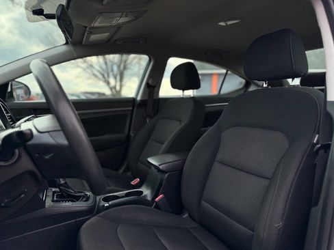 Used 2018 Hyundai Elantra SEL image 11