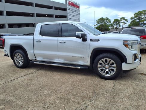 Used 2022 GMC Sierra 1500 Denali w/ Driver Alert Package II AWD/4WD image 28