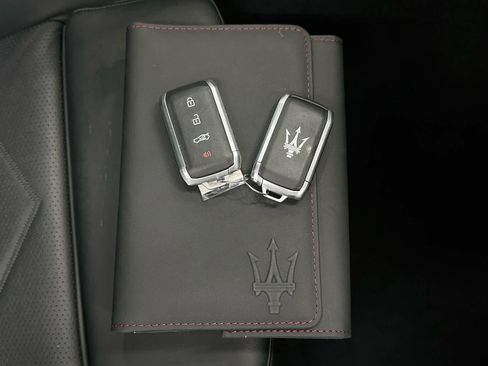 Used 2023 Maserati Grecale Modena AWD/4WD image 40