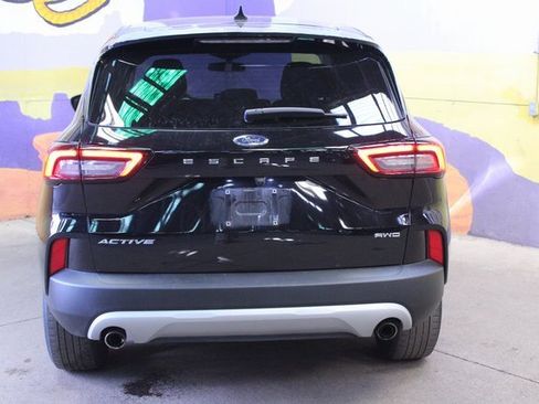 Used 2023 Ford Escape Active image 7