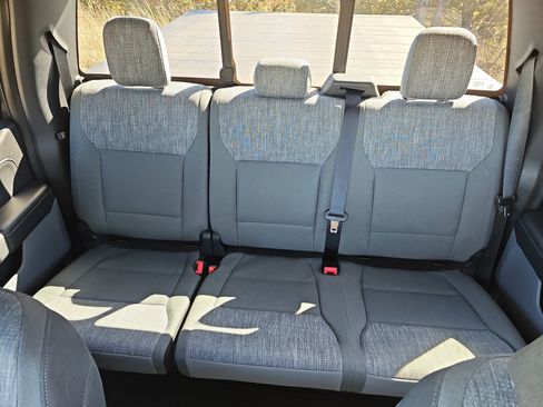 Used 2022 Ford F150 XLT w/ Equipment Group 302A High image 17