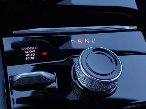 New 2026 Jeep Grand Cherokee Limited image 33