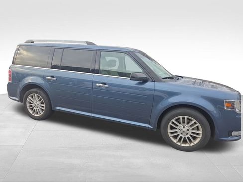 Used 2019 Ford Flex SEL w/ Equipment Group 202A image 4