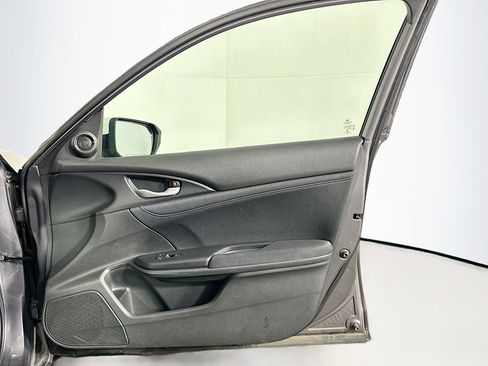 Used 2019 Honda Insight EX image 29