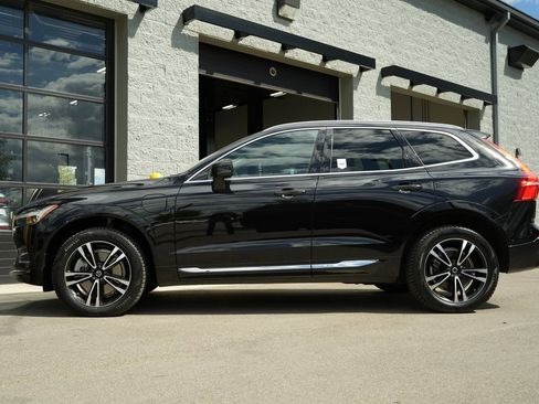 Used 2021 Volvo XC60 T8 Inscription Expression w/ Protection Package Premier image 11