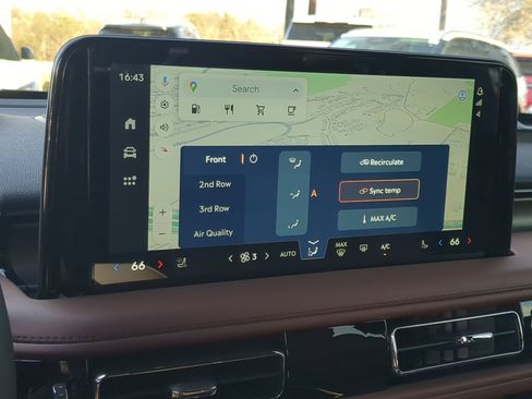 New 2026 Lincoln Aviator Reserve image 18