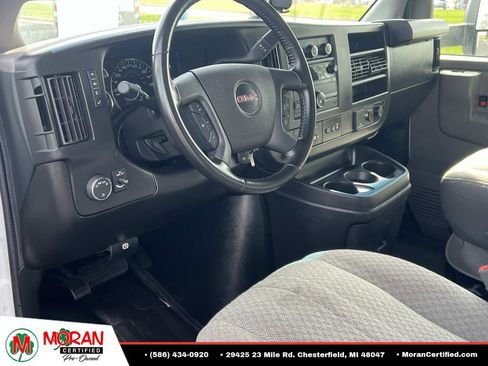 Used 2023 GMC Savana 4500 w/ Power Convenience Package RWD image 20