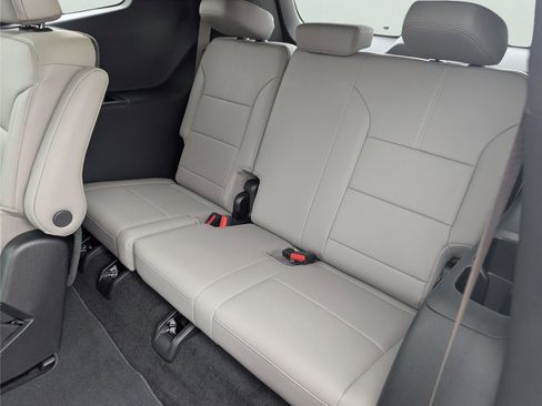 New 2026 GMC Acadia Elevation w/ Elevation Premium Package FWD image 15