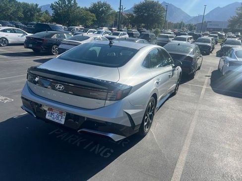 Used 2024 Hyundai Sonata SEL AWD/4WD image 3