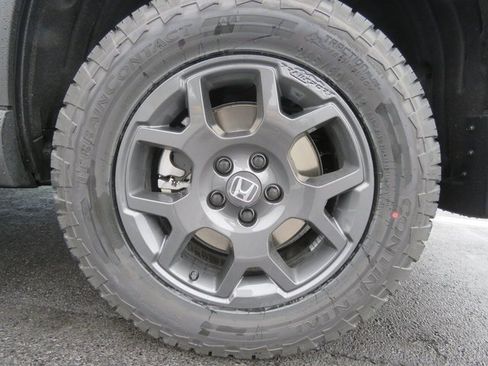 Used 2023 Honda Pilot TrailSport image 27