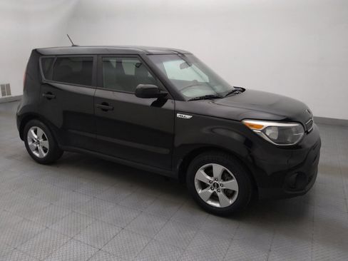 Used 2019 Kia Soul FWD image 11