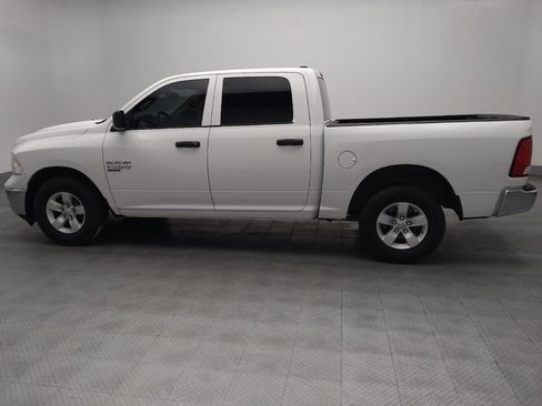 Used 2022 RAM 1500 Classic SLT image 3
