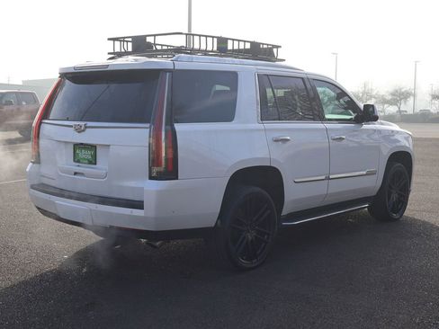 Used 2019 Cadillac Escalade 4WD w/ LPO, Radiant Package image 6